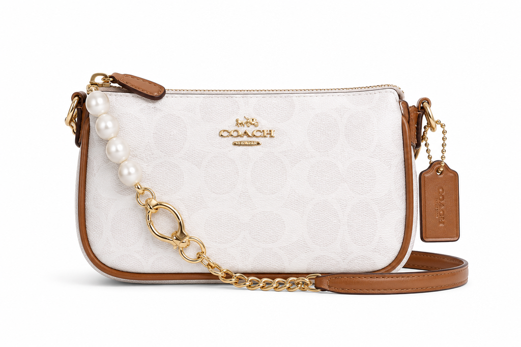 Coach Nolita 19